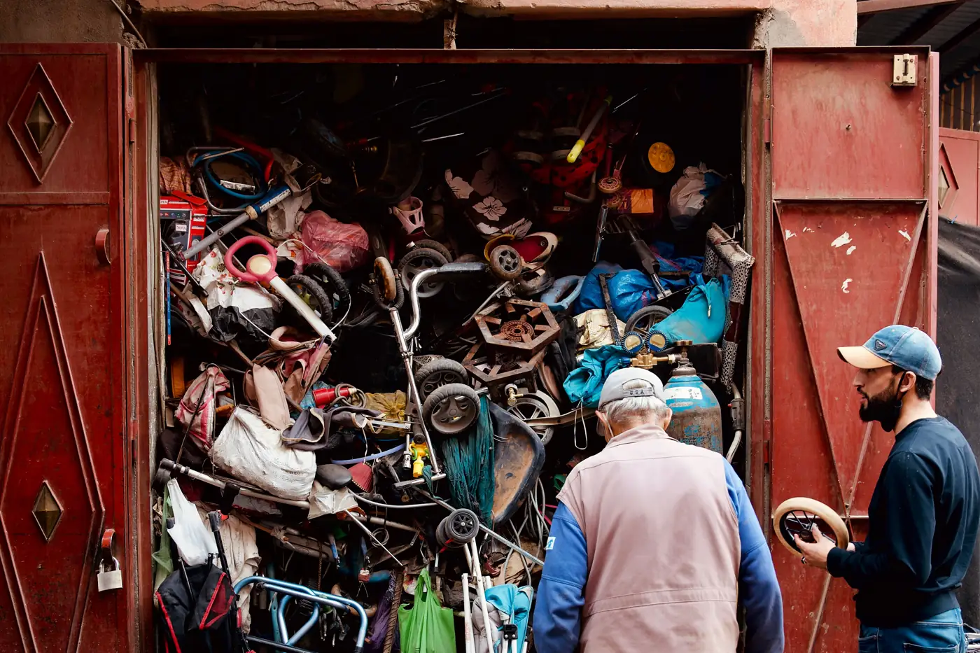 Junk hauling crew clearing stored items in Casa Grande